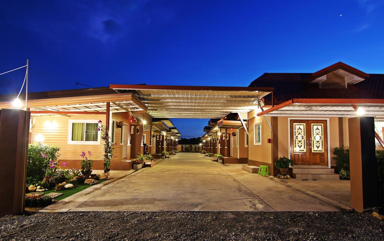 Rojanavee Resort Nakhon Nayok Exteriör bild