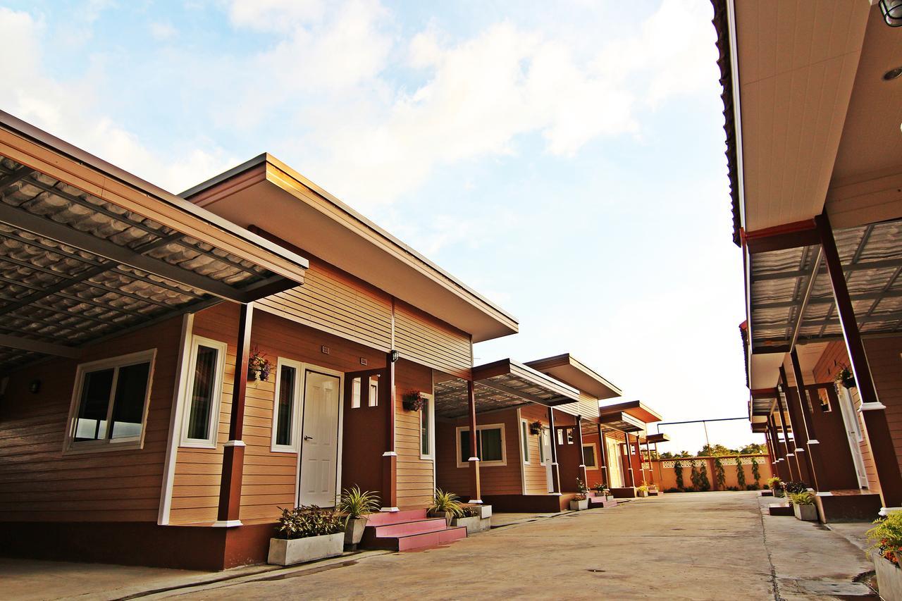 Rojanavee Resort Nakhon Nayok Exteriör bild