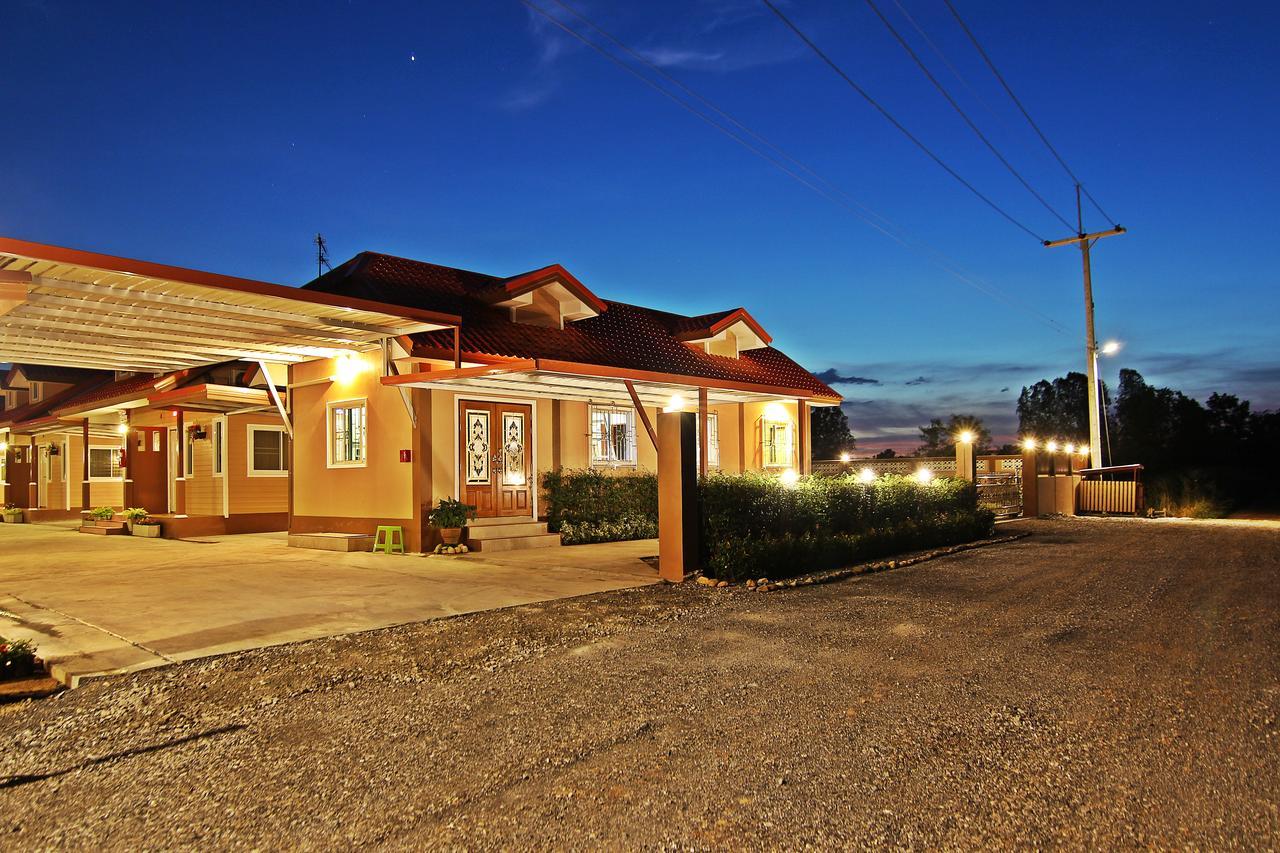 Rojanavee Resort Nakhon Nayok Exteriör bild